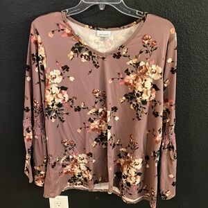 Women’s Avenue Top